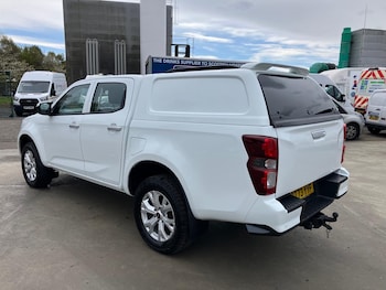 Used Isuzu D-Max 2023 for sale - 78316453: Photo