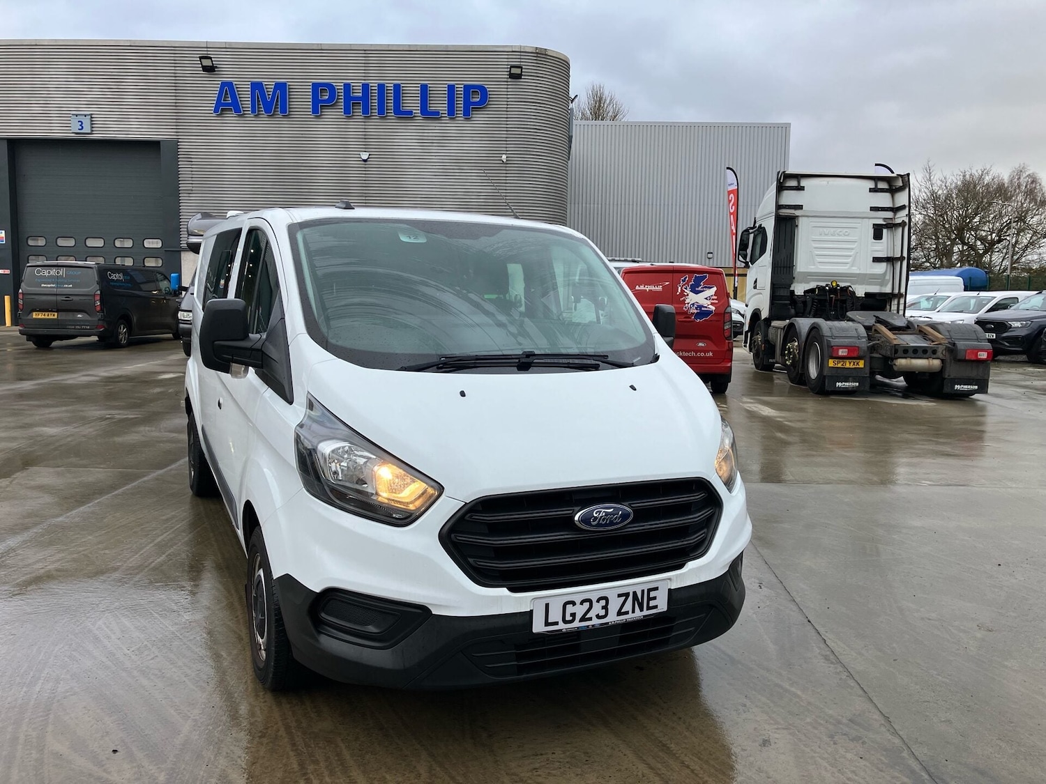 Used Ford Transit Custom 2023 for sale - 77368052: Photo 2