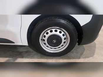 Used Citroen Dispatch 2024 for sale - 79500729: Photo