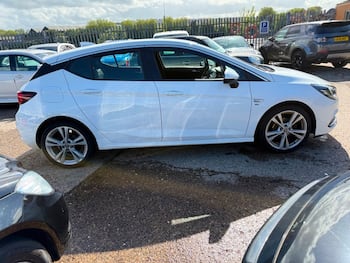 Used Vauxhall Astra 2017 for sale - 79659028: Photo