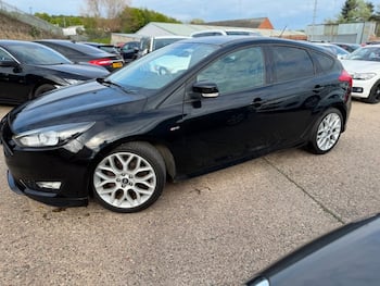 Used Ford Focus 2017 for sale - 79659033: Photo