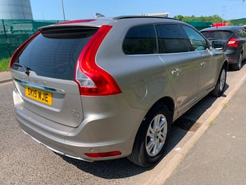 Used Volvo XC60 2015 for sale - 79659022: Photo