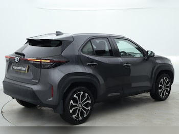 Used Toyota Yaris Cross 2022 for sale - 76675100: Photo