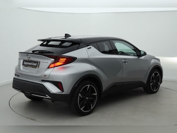 Used Toyota C-HR 2022 for sale - 77931608: Photo
