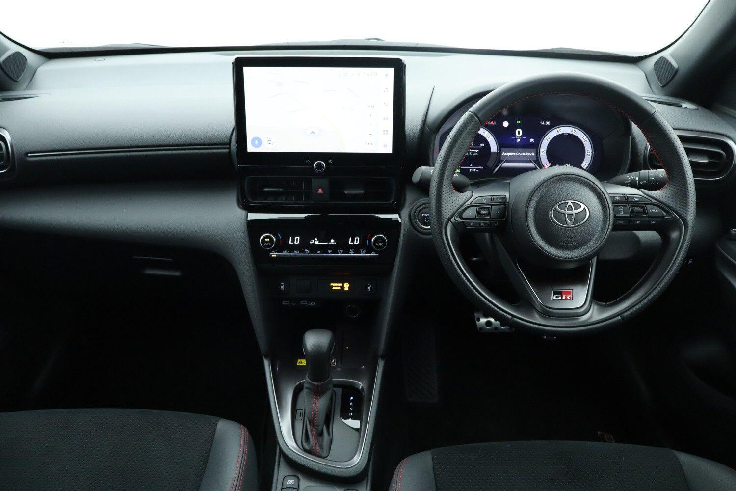 Used Toyota Yaris Cross 2024 for sale - 77460320: Photo 9