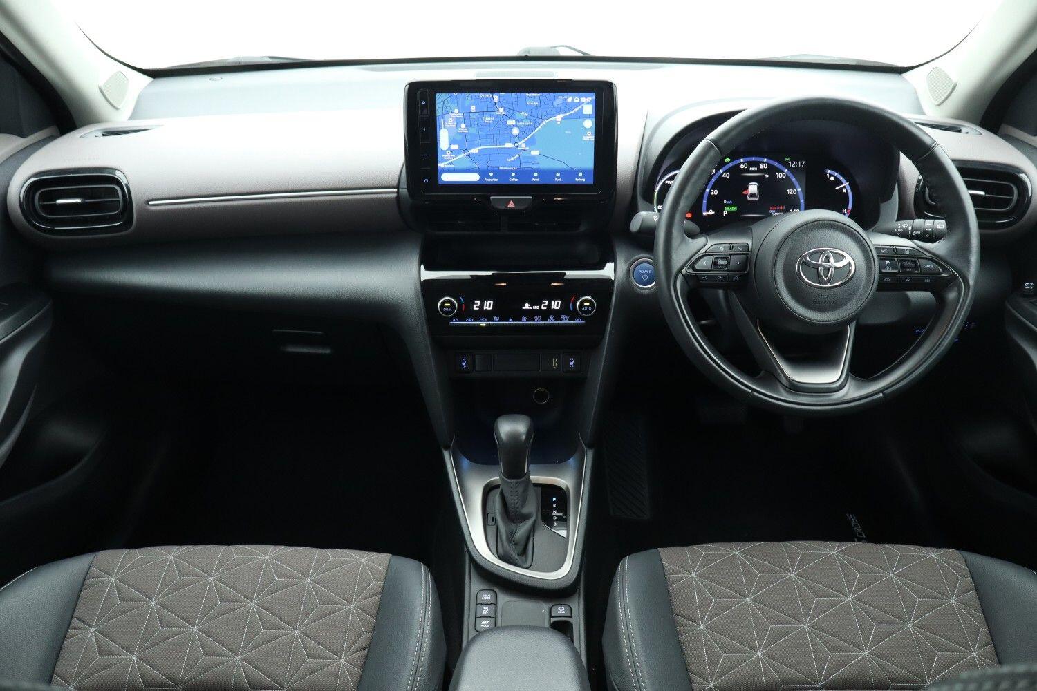 Used Toyota Yaris Cross 2023 for sale - 76676064: Photo 5