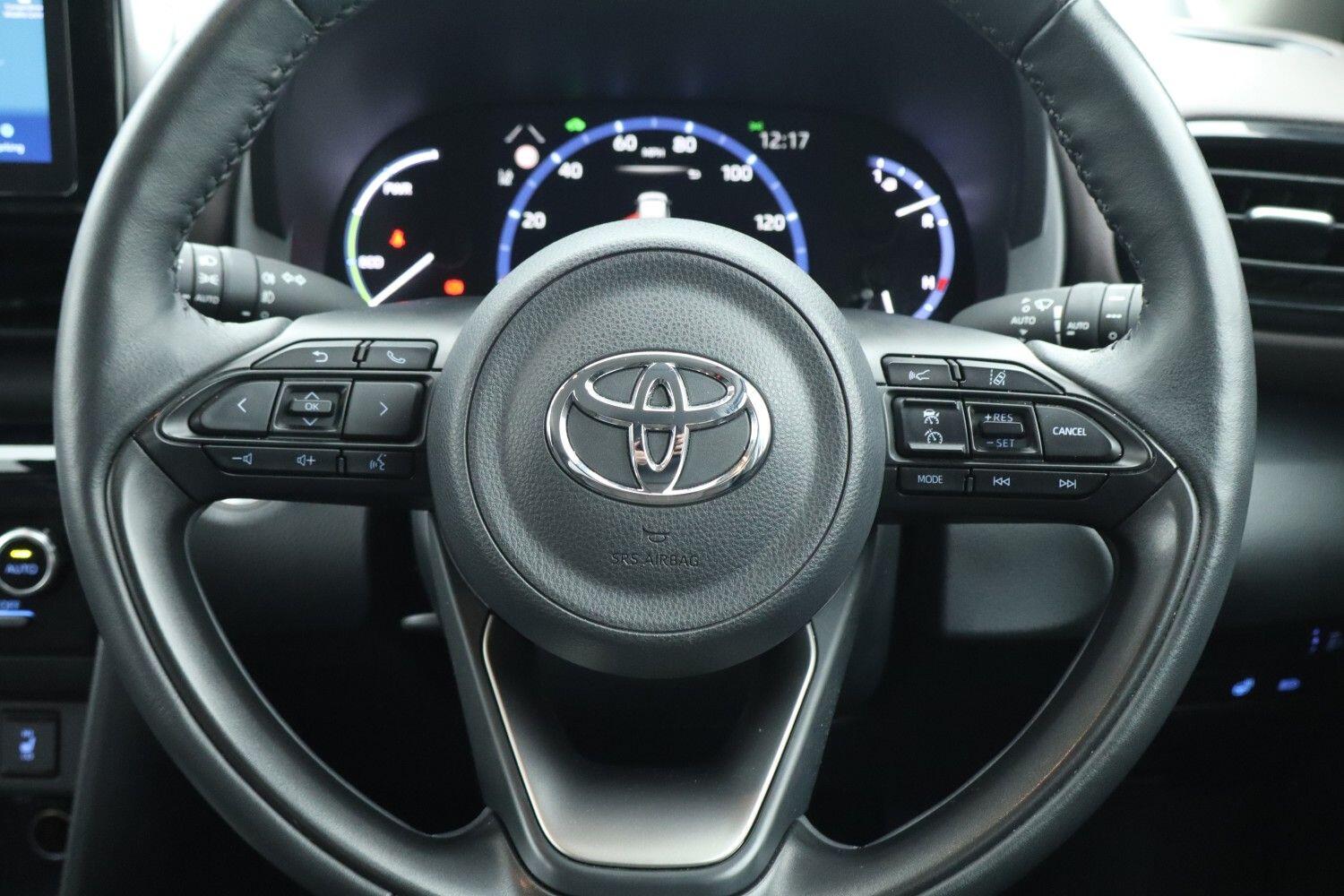 Used Toyota Yaris Cross 2023 for sale - 76676064: Photo 8