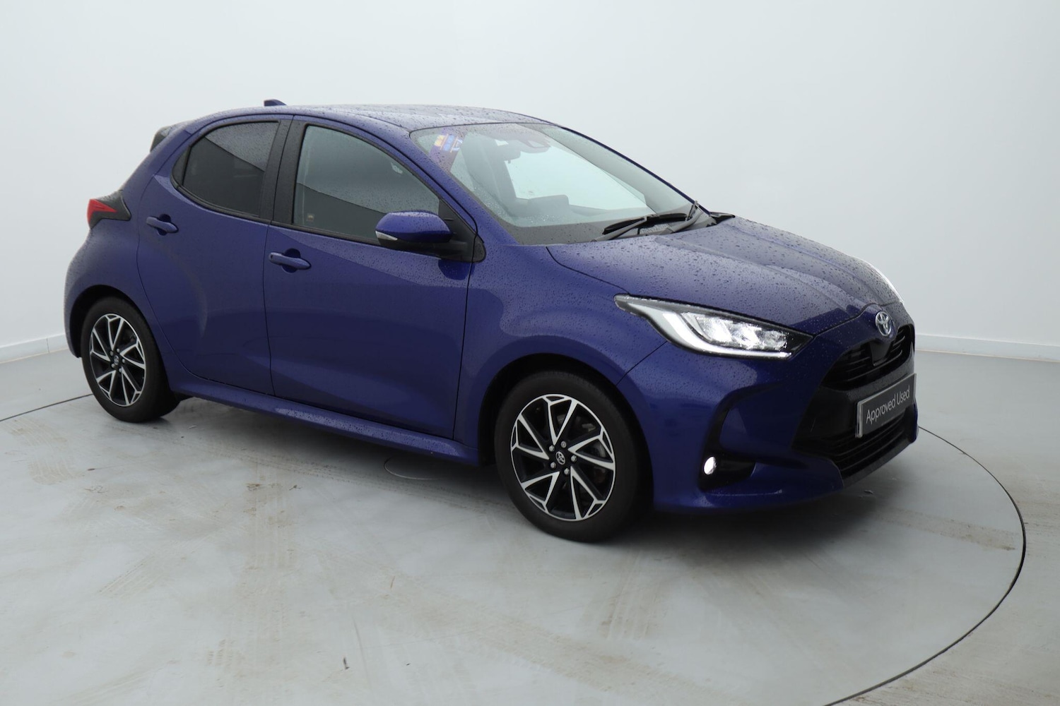 Used Toyota Yaris 2023 for sale - 76675859: Photo 1