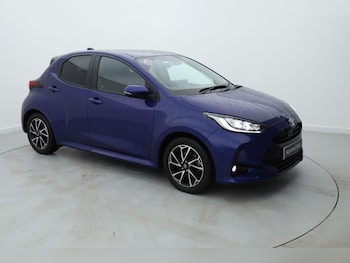 Used Toyota Yaris 2023 for sale - 76675859: Photo