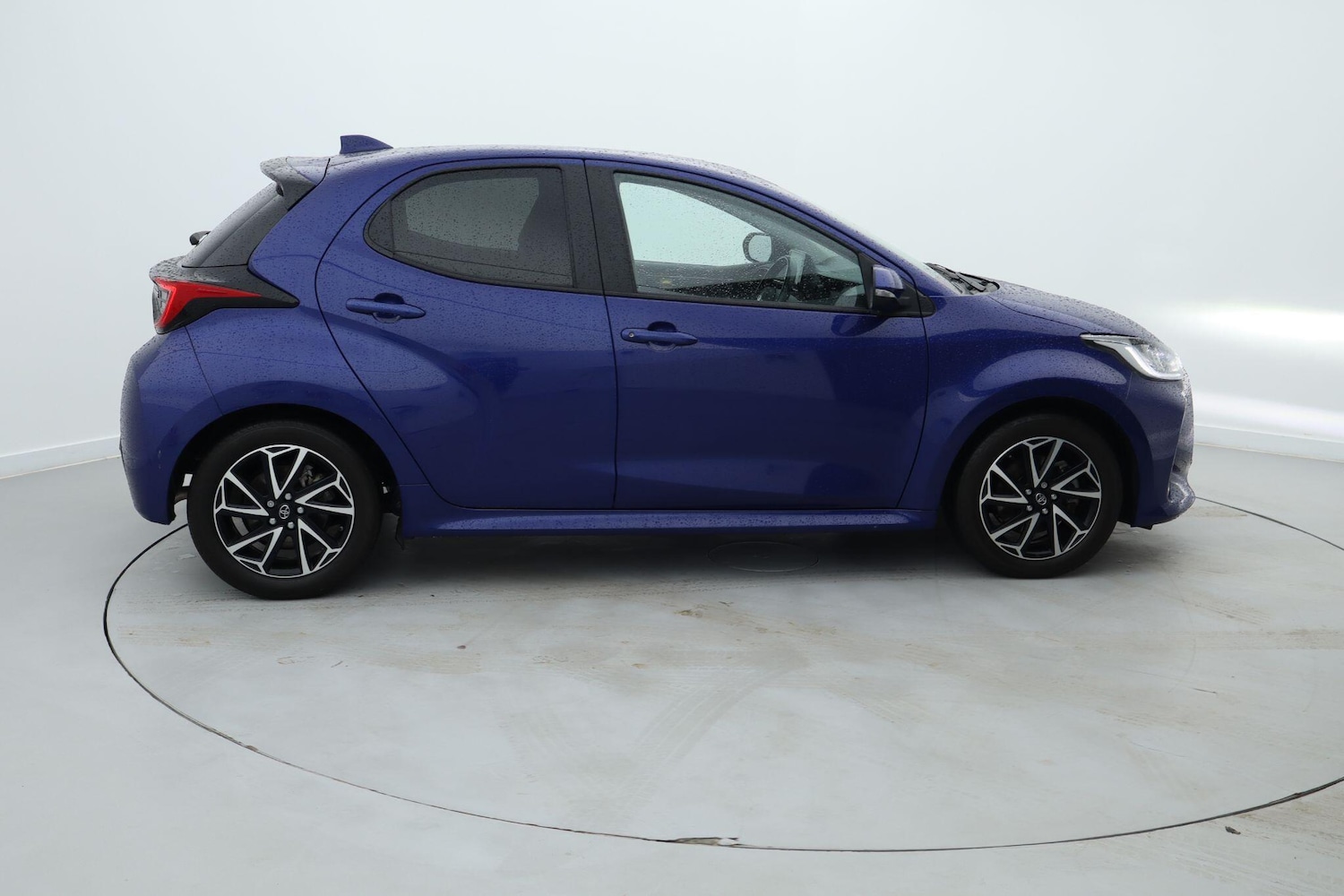 Used Toyota Yaris 2023 for sale - 76675859: Photo 4