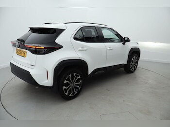 Used Toyota Yaris Cross 2023 for sale - 76676421: Photo