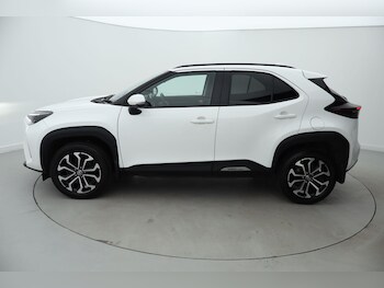 Used Toyota Yaris Cross 2023 for sale - 76676421: Photo