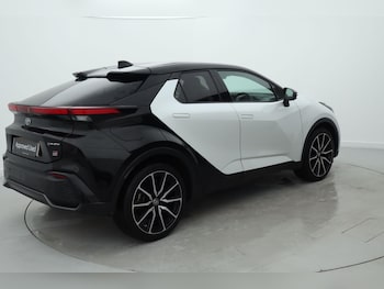 Used Toyota C-HR 2024 for sale - 77770867: Photo
