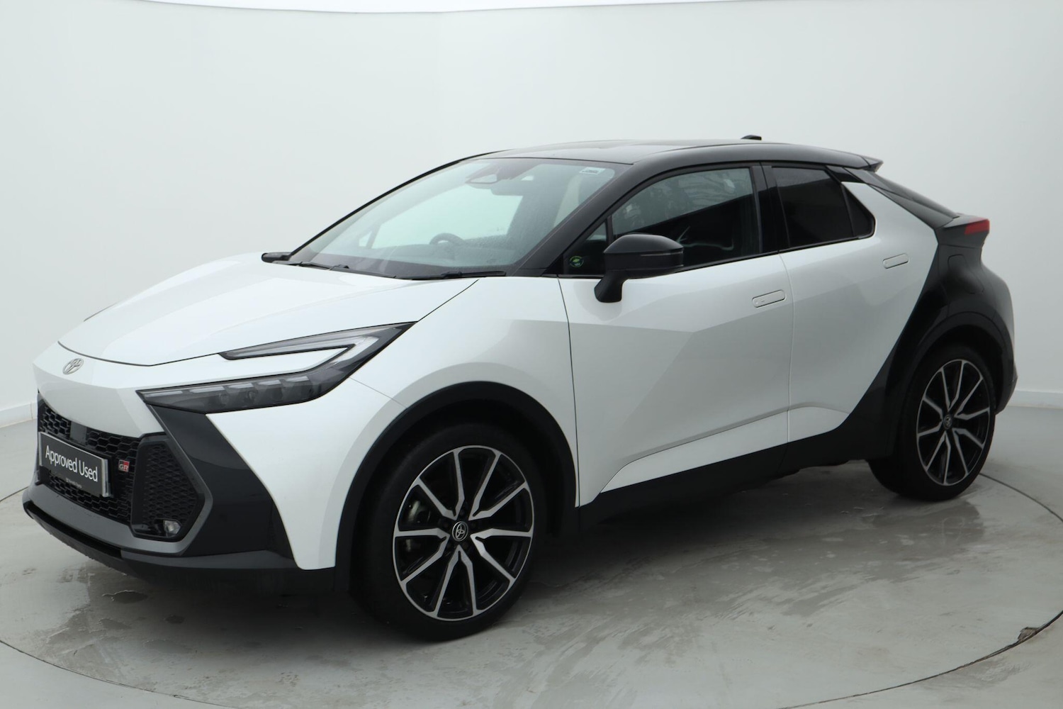 Used Toyota C-HR 2024 for sale - 77770867: Photo 5