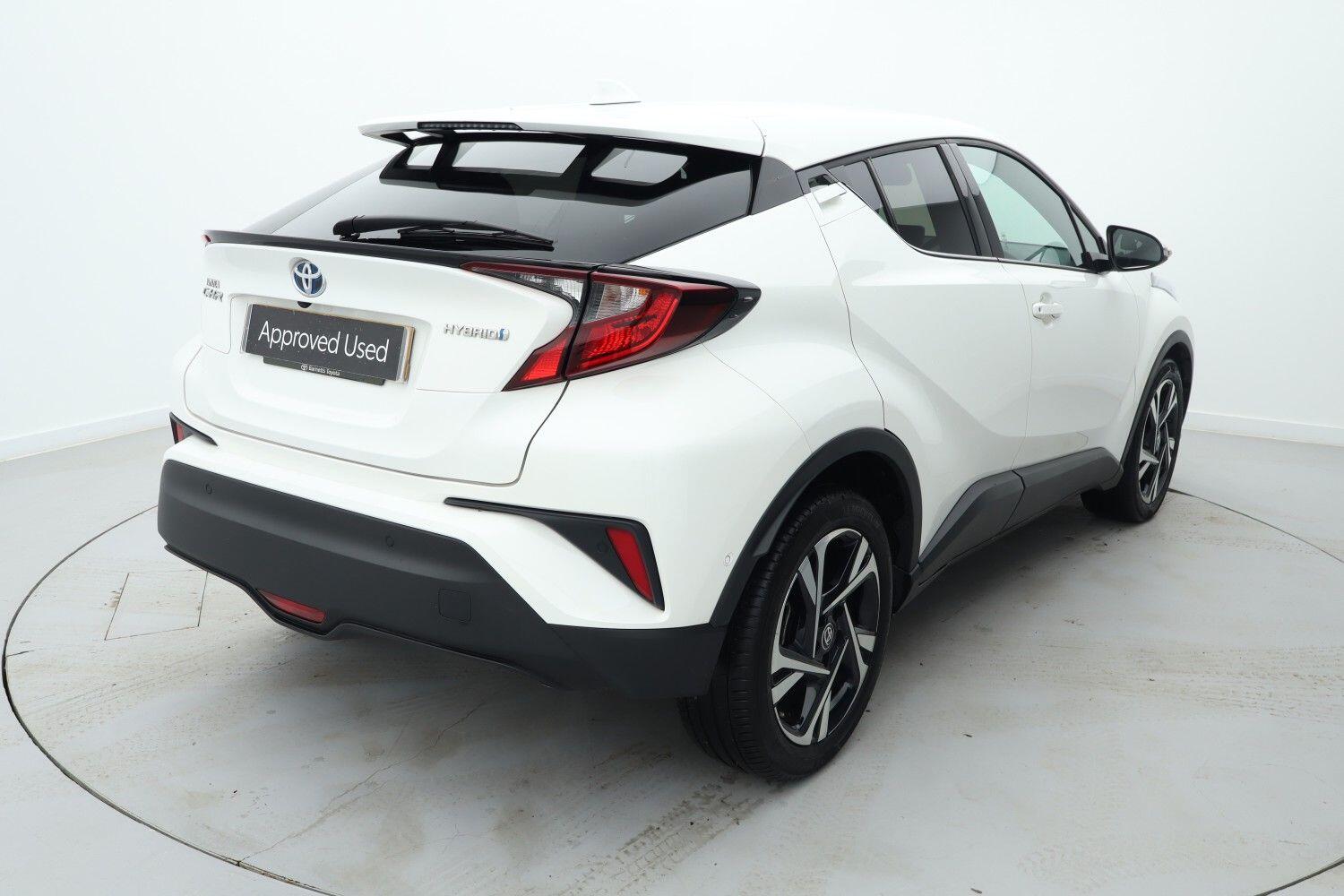 Used Toyota C-HR 2023 for sale - 76676230: Photo 2