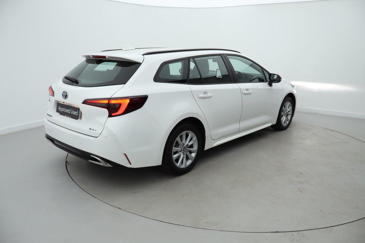 Used Toyota Corolla 2024 for sale - 76677139: Photo 2