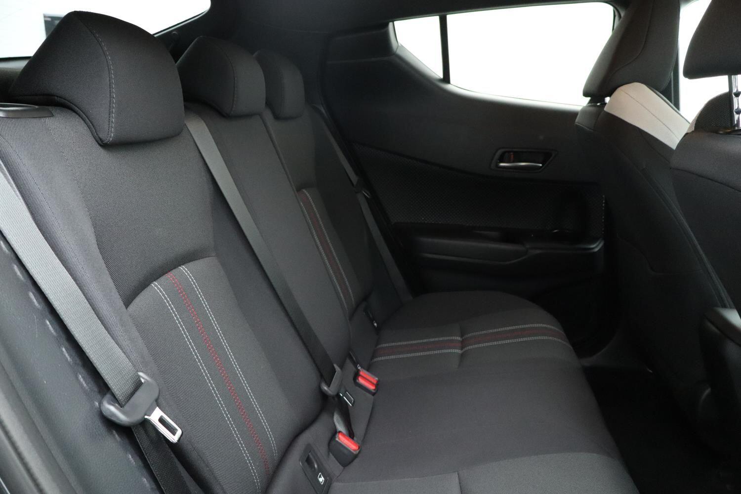 Used Toyota C-HR 2023 for sale - 78098821: Photo 10