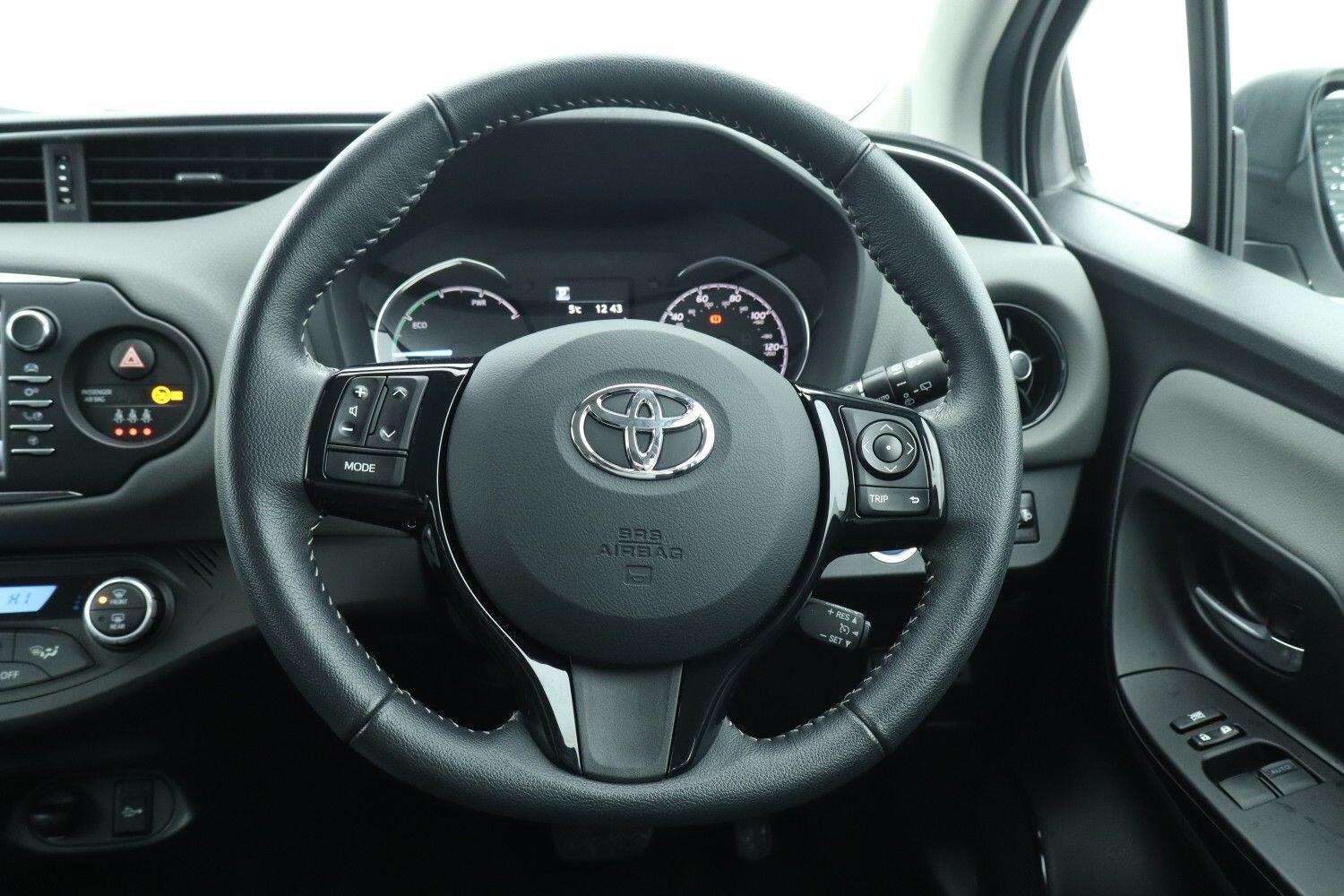 Used Toyota Yaris 2020 for sale - 77220748: Photo 8
