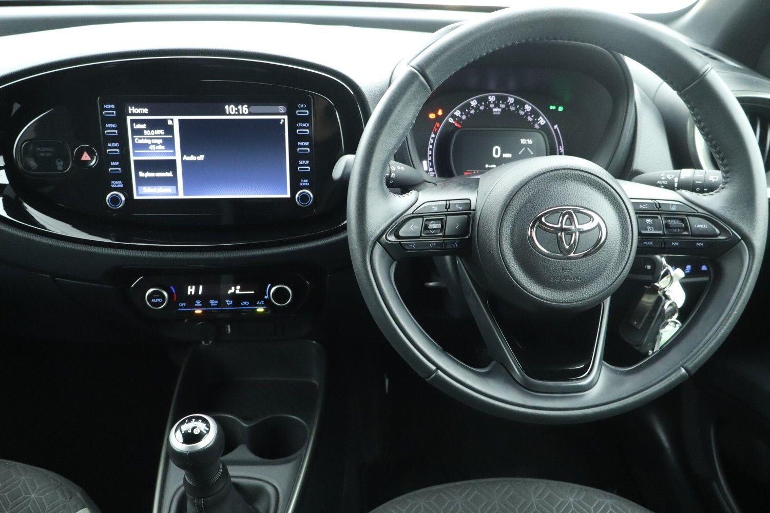 Used Toyota Aygo X 2024 for sale - 77336512: Photo 6