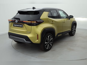 Used Toyota Yaris Cross 2022 for sale - 76675316: Photo