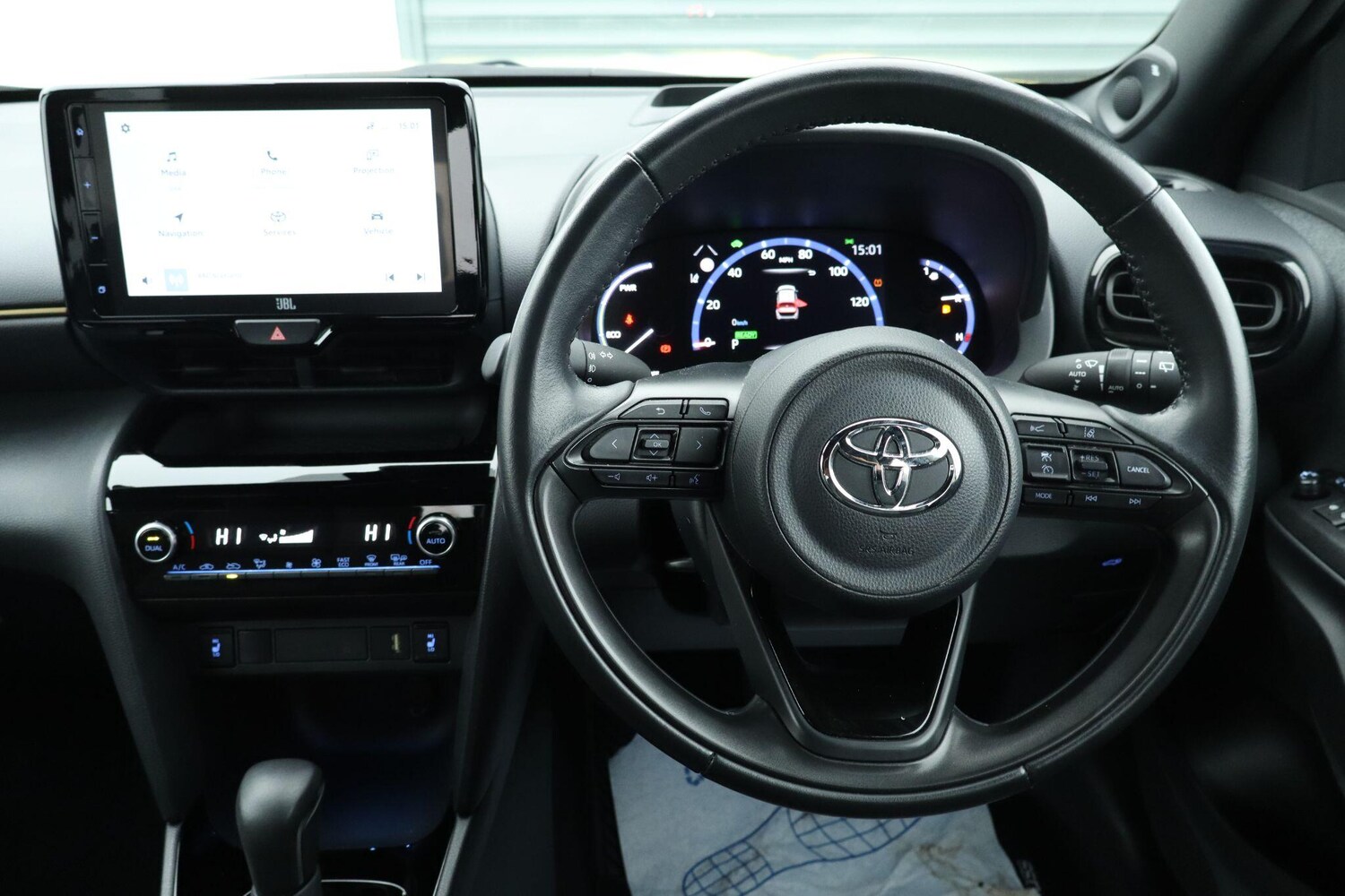 Used Toyota Yaris Cross 2022 for sale - 76675316: Photo 8