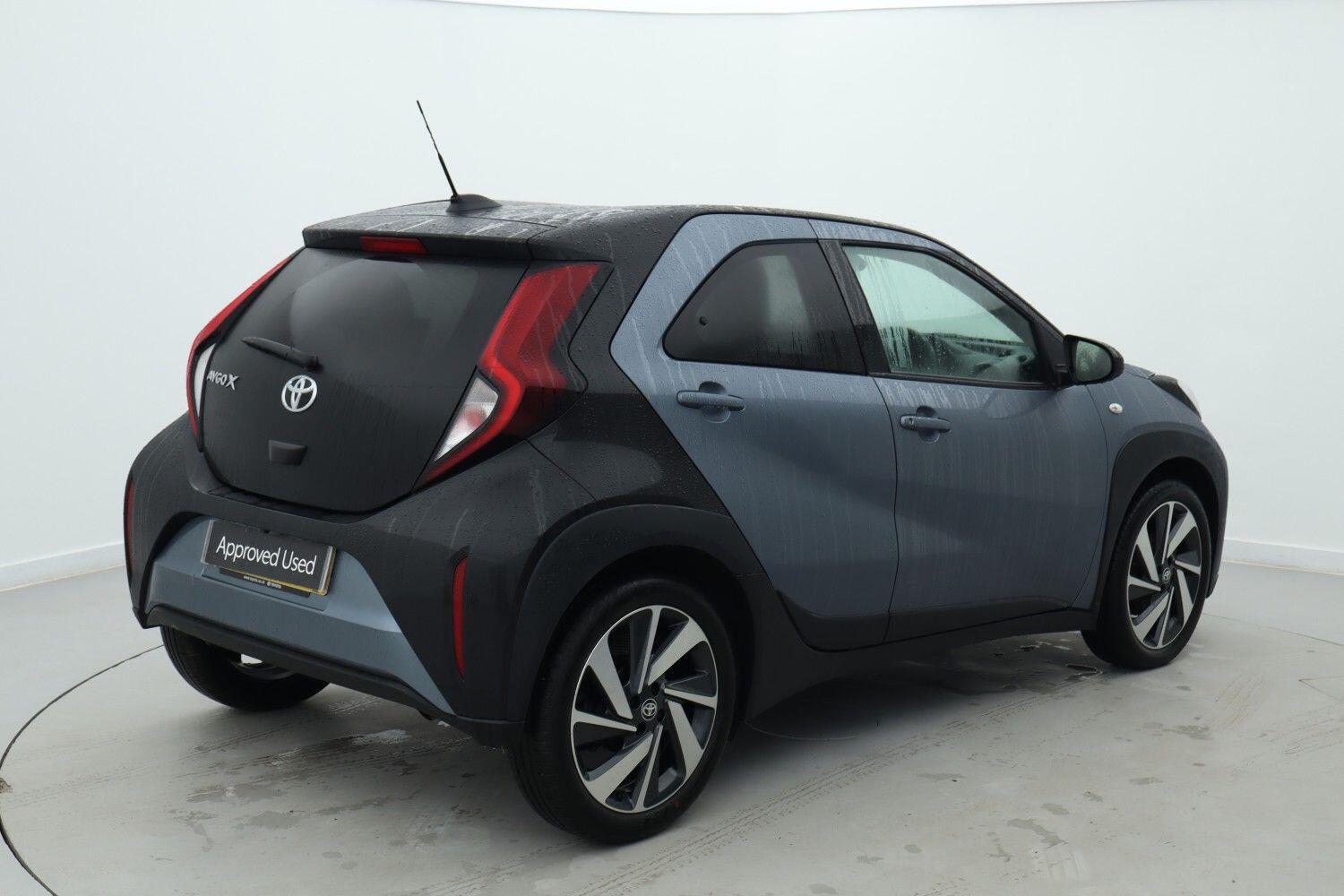 Used Toyota Aygo X 2024 for sale - 76807365: Photo 2