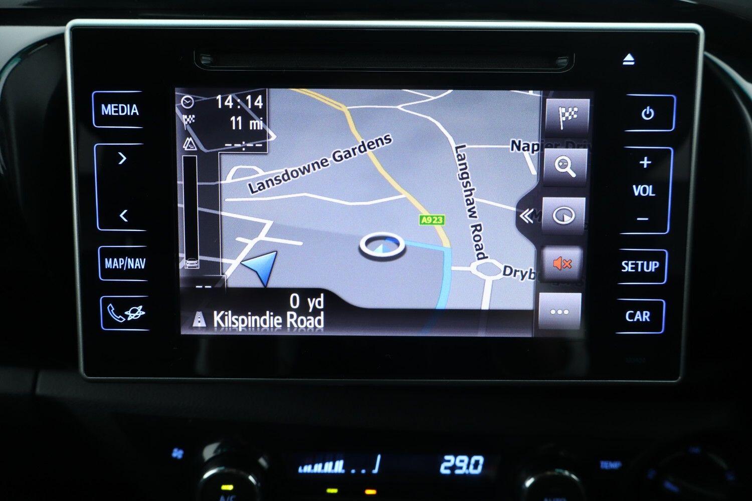 Used Toyota Hilux 2017 for sale - 76673518: Photo 7