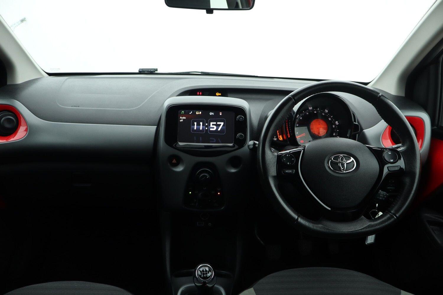 Used Toyota AYGO 2018 for sale - 77104051: Photo 5