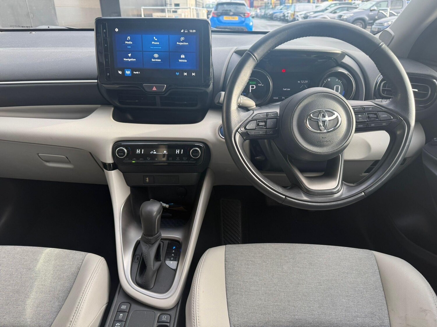 Used Toyota Yaris 2022 for sale - 77258798: Photo 10