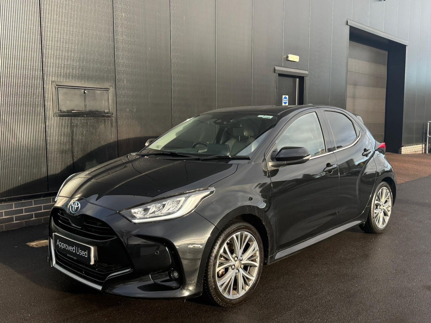 Used Toyota Yaris 2022 for sale - 77258798: Photo 3