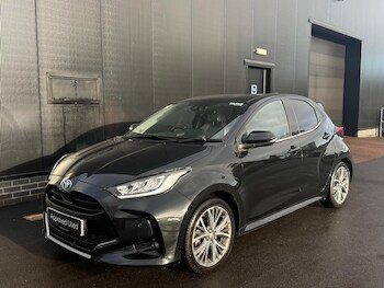 Used Toyota Yaris 2022 for sale - 77258798: Photo