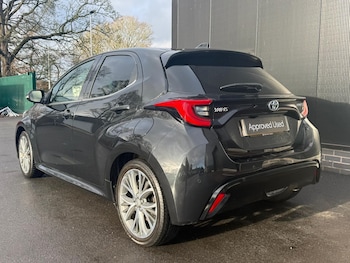 Used Toyota Yaris 2022 for sale - 77258798: Photo