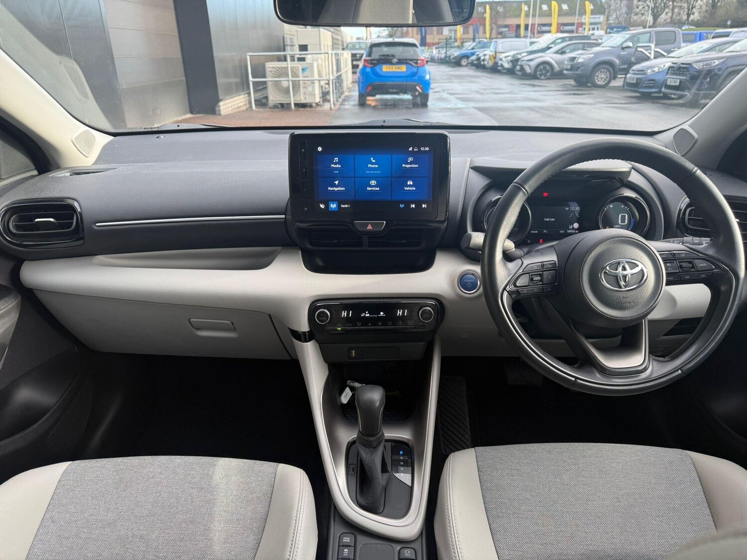 Used Toyota Yaris 2022 for sale - 77258798: Photo 9