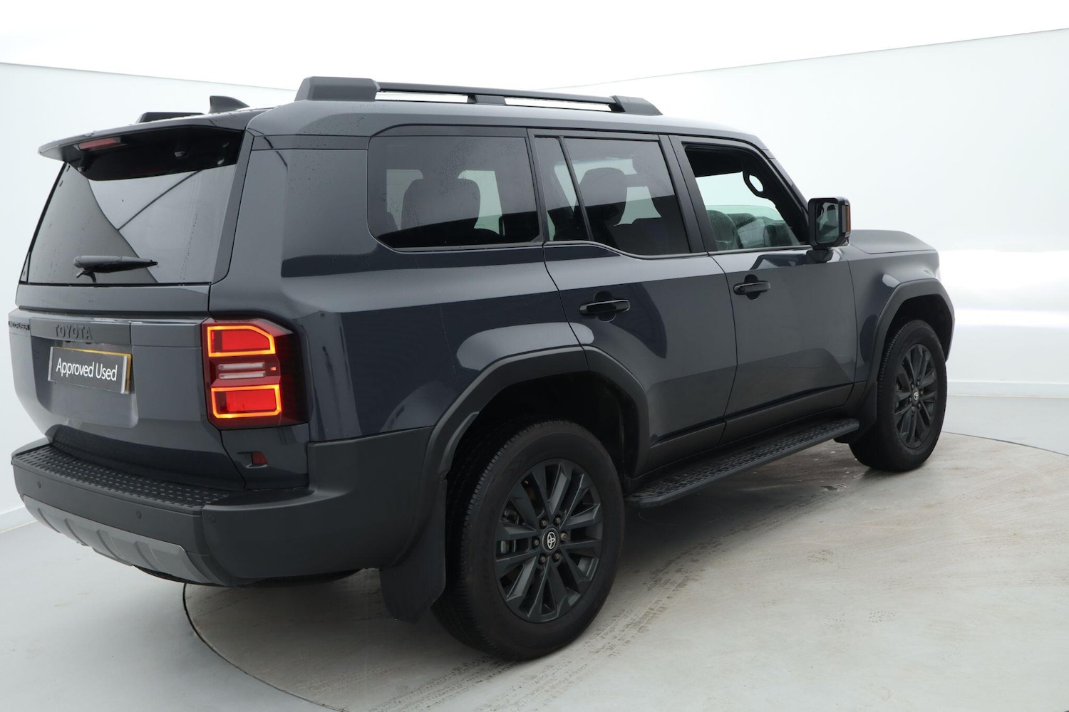 Used Toyota Land Cruiser 2024 for sale - 76706295: Photo 2