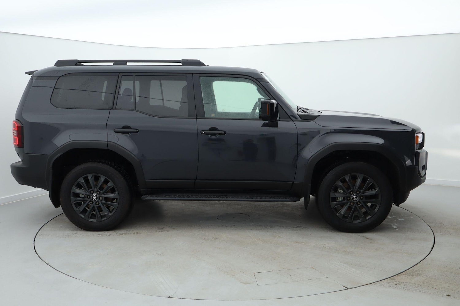 Used Toyota Land Cruiser 2024 for sale - 76706295: Photo 4