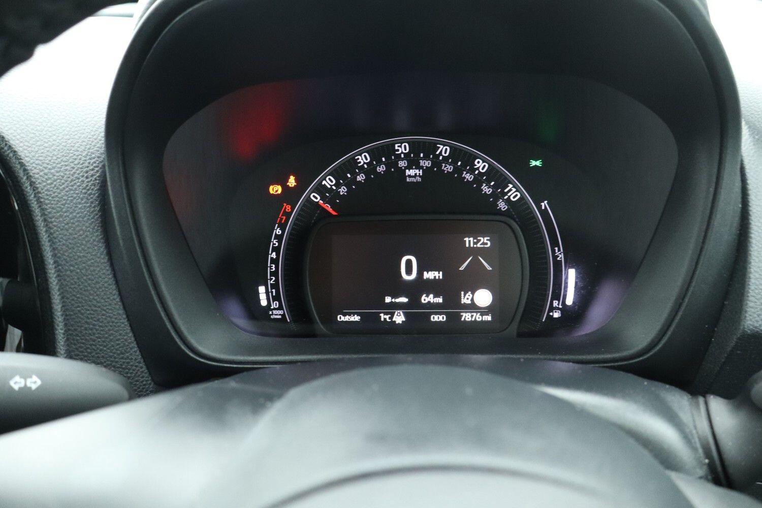 Used Toyota Aygo X 2024 for sale - 77568614: Photo 9