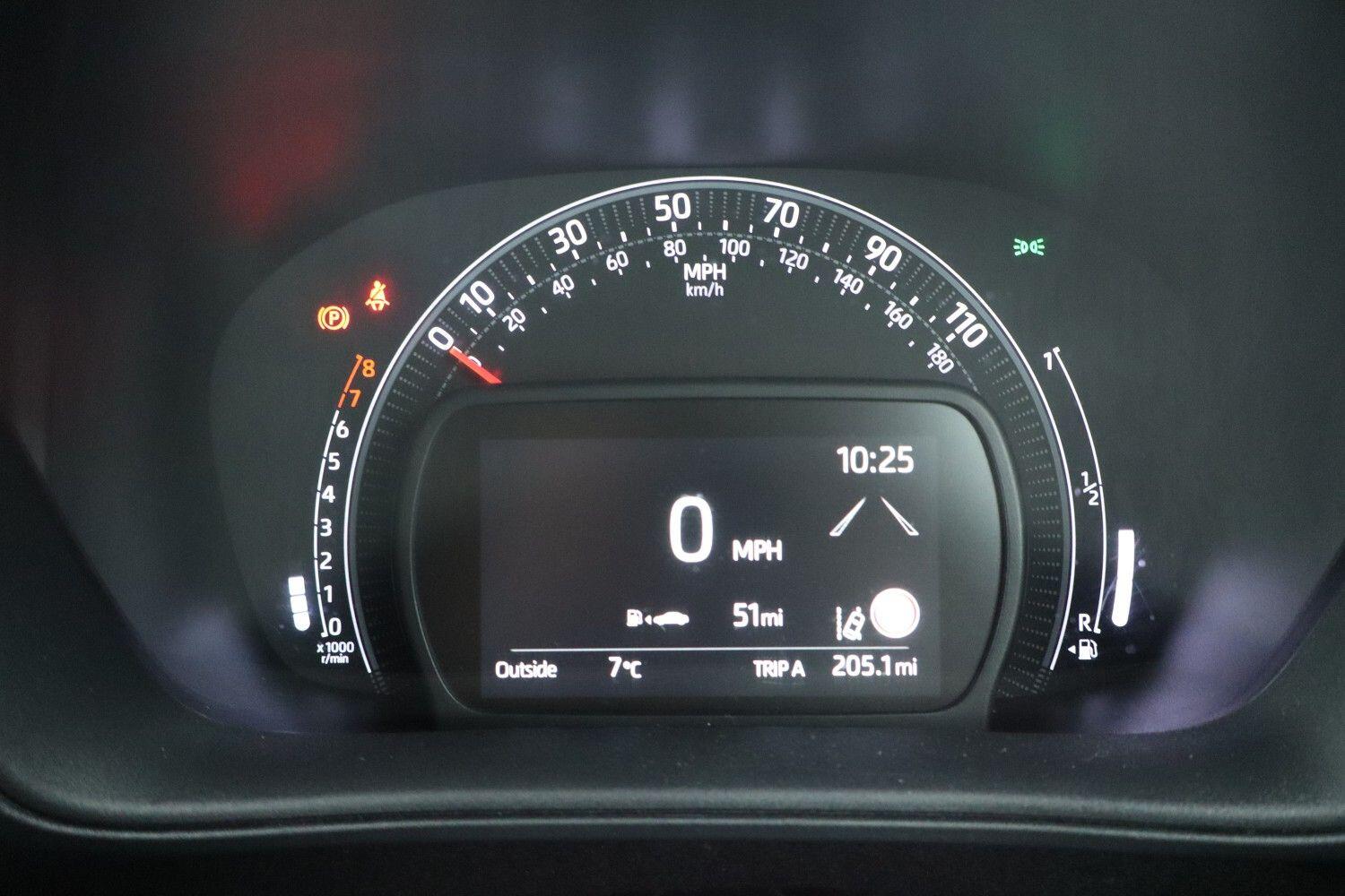 Used Toyota Aygo X 2022 for sale - 77282883: Photo 9