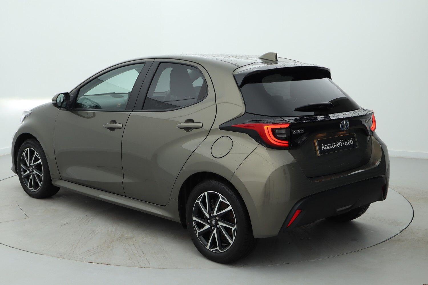 Used Toyota Yaris 2024 for sale - 77792989: Photo 6