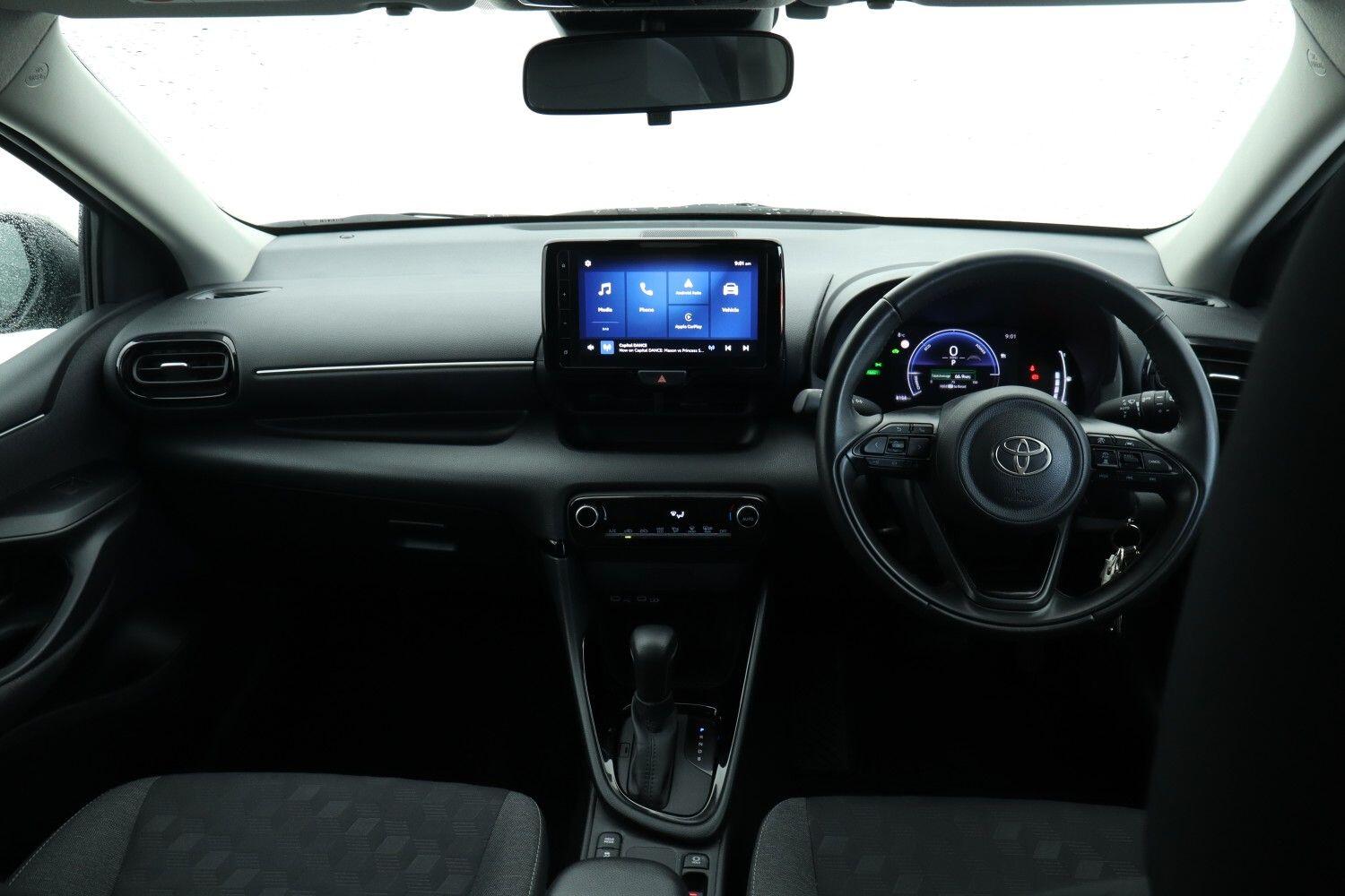 Used Toyota Yaris 2024 for sale - 77792989: Photo 7