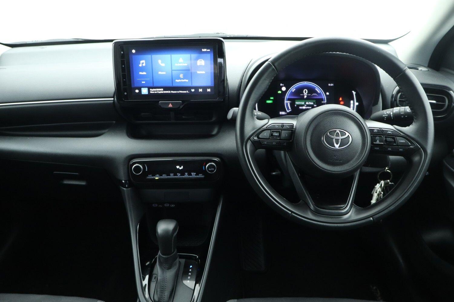 Used Toyota Yaris 2024 for sale - 77792989: Photo 8