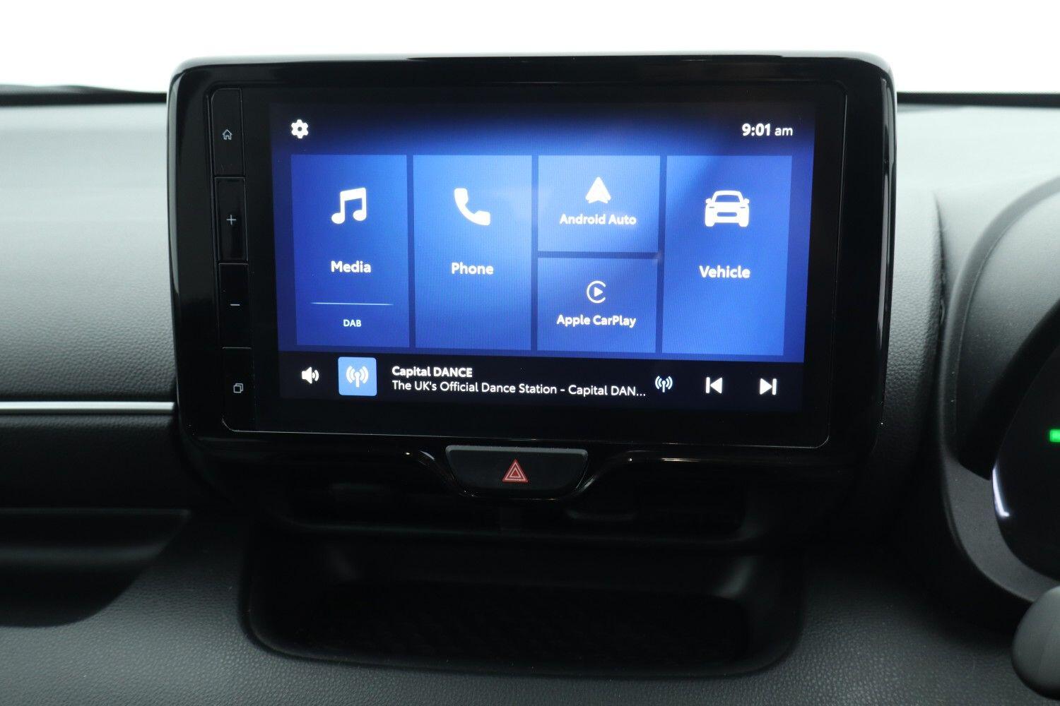 Used Toyota Yaris 2024 for sale - 77792989: Photo 9