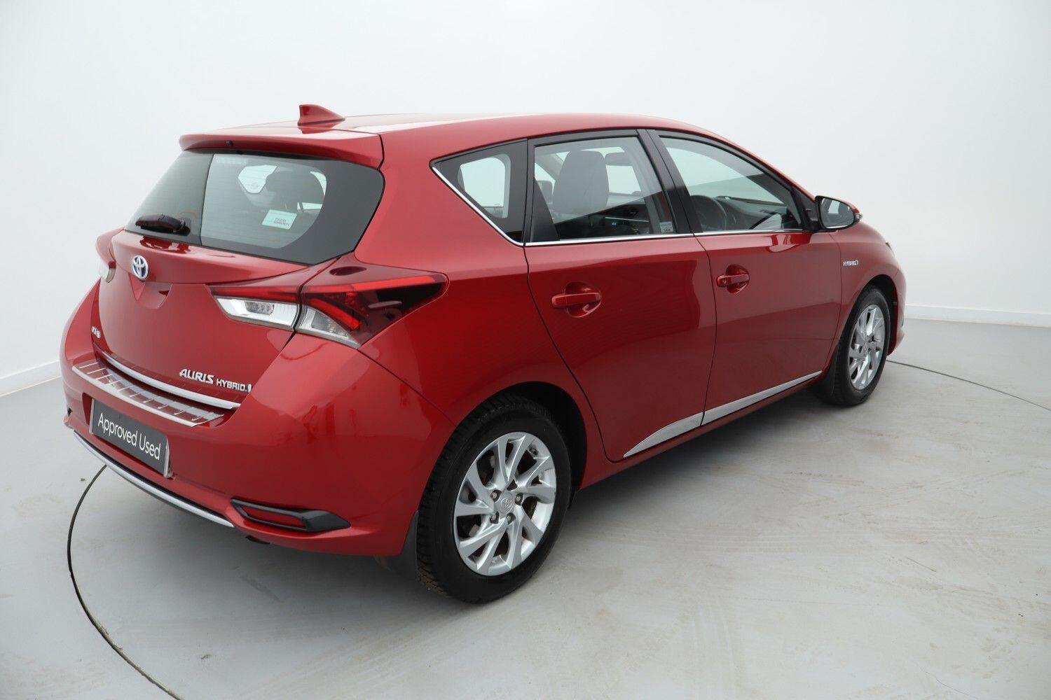 Used Toyota Auris 2017 for sale - 76673443: Photo 2