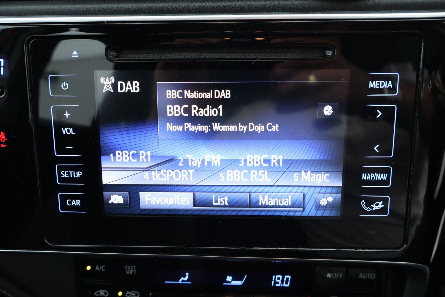 Used Toyota Auris 2017 for sale - 76673443: Photo 7