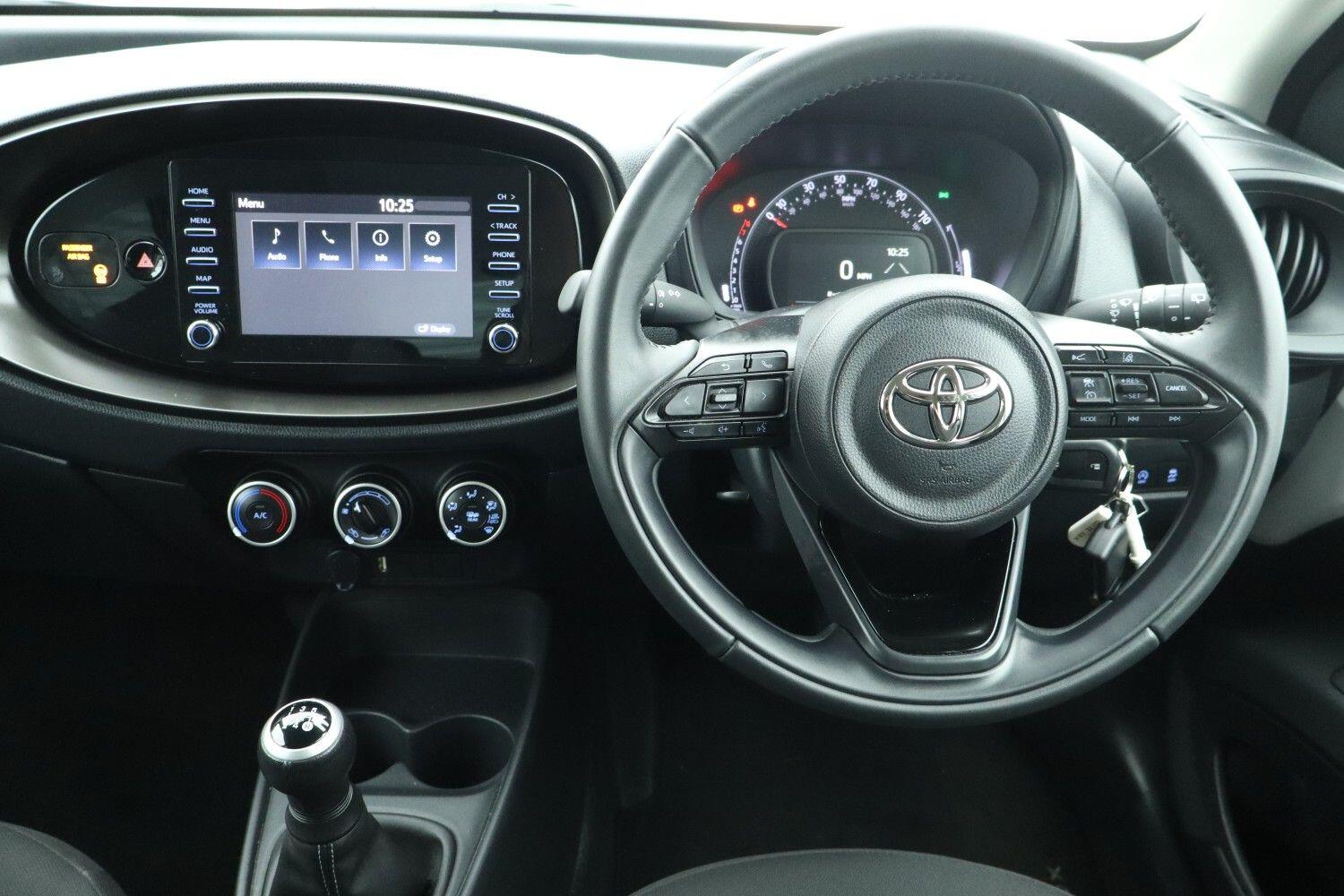 Used Toyota Aygo X 2023 for sale - 76675826: Photo 6