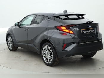 Used Toyota C-HR 2021 for sale - 78392408: Photo