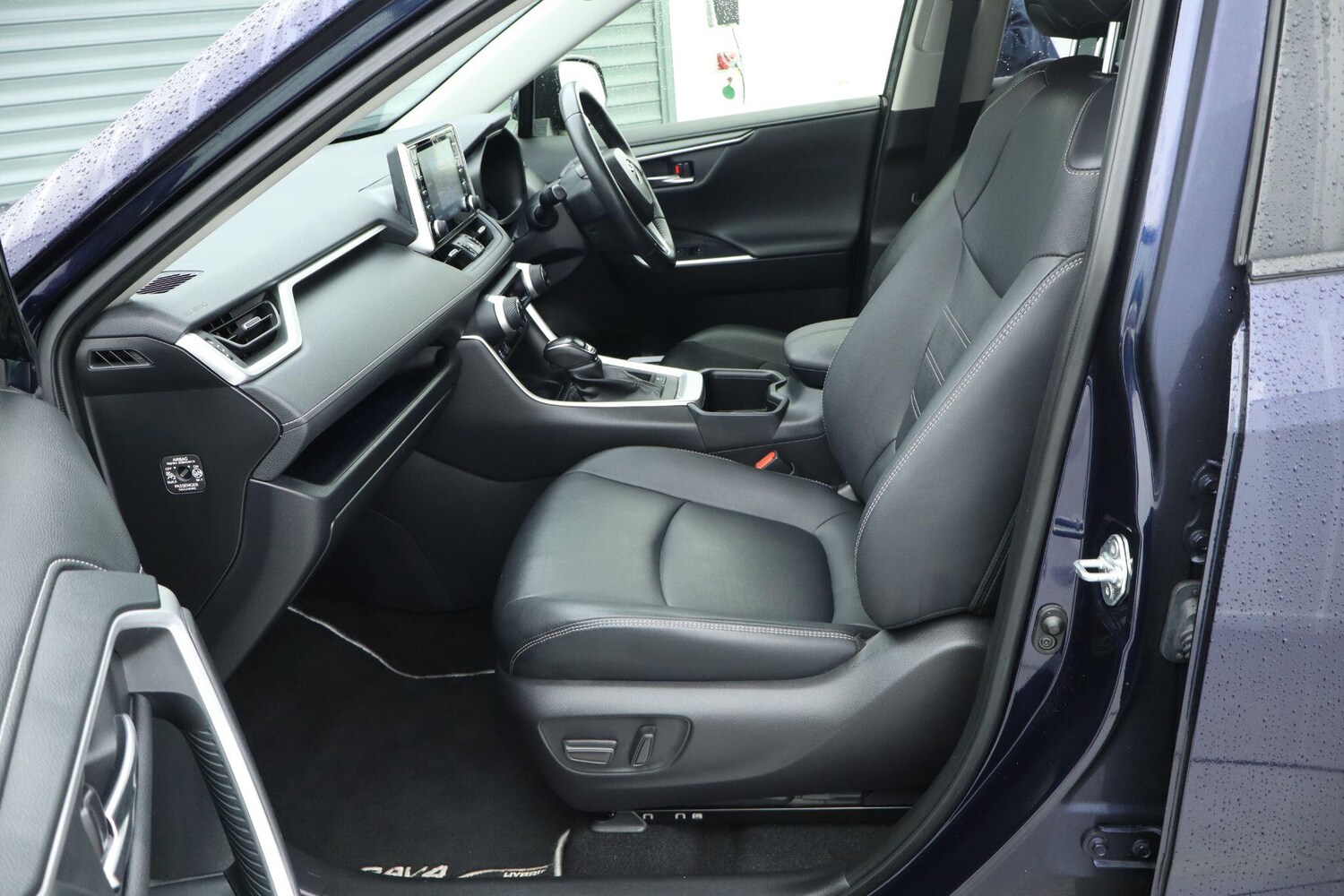 Used Toyota RAV4 2022 for sale - 76674492: Photo 7