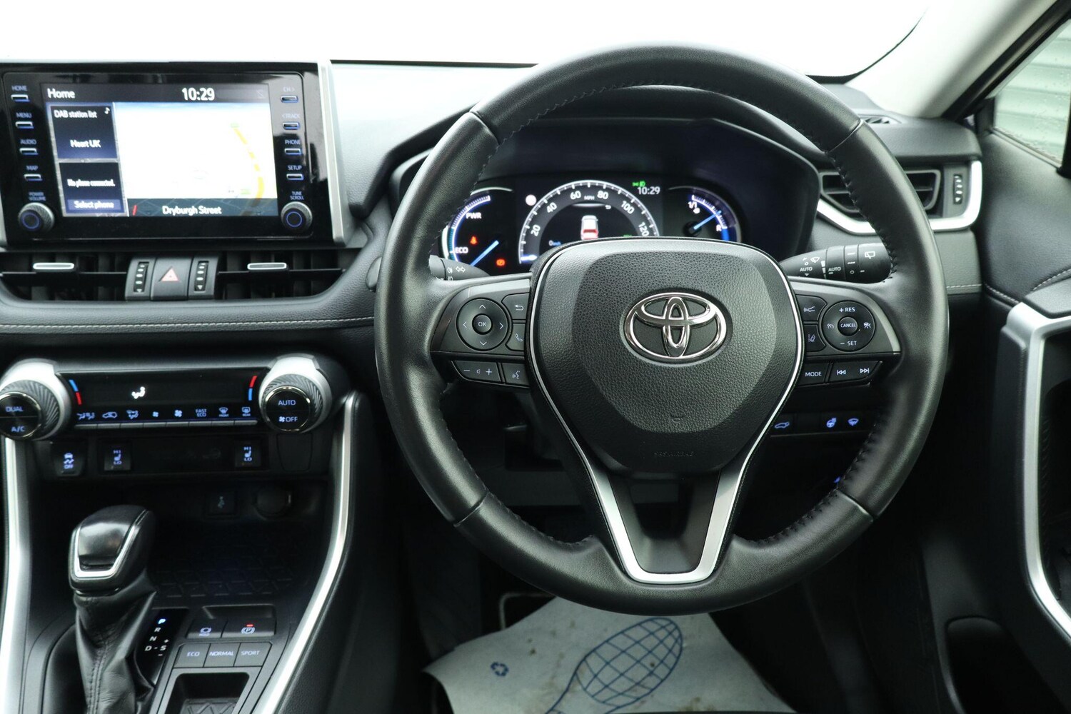 Used Toyota RAV4 2022 for sale - 76674492: Photo 8