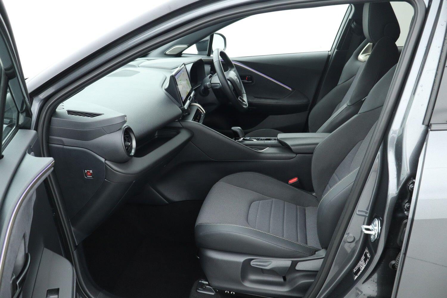 Used Toyota C-HR 2025 for sale - 76680207: Photo 10