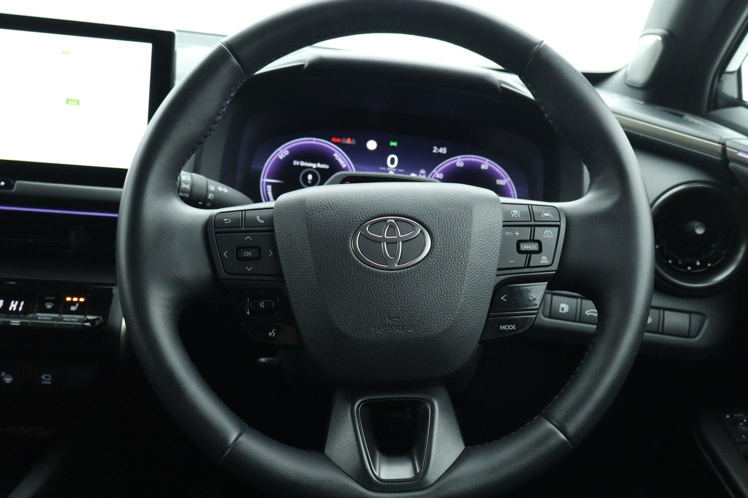 Used Toyota C-HR 2025 for sale - 76680207: Photo 8