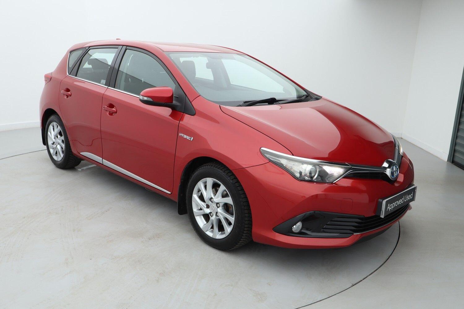 Used Toyota Auris 2017 for sale - 77113253: Photo 1